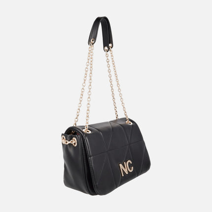 Bolsos bandolera en negro con tapa y cadena