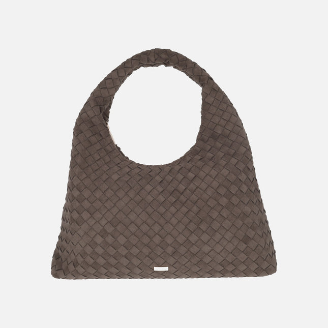 Bolsos estilo hobo en trenzado marrón