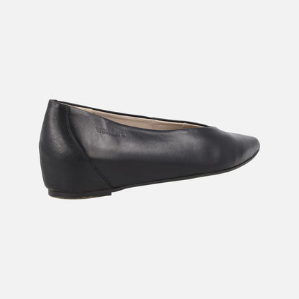 Bailarinas negras Triana con punta afilada y cuña interior