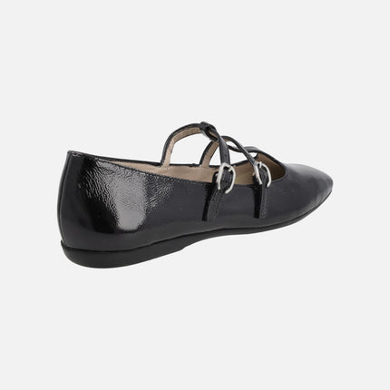 Bailarinas negras de charol A-86131 con dos tiras con hebillas