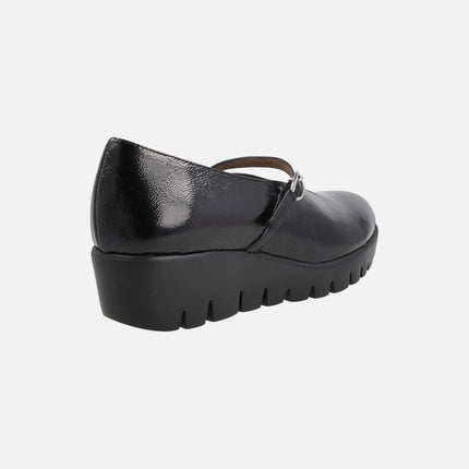 Zapatos de charol con pulsera Wonders FLY