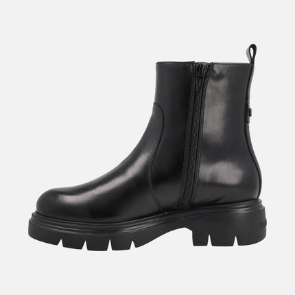 Botines negros de piel Bones 05 con piso FLY GRIP