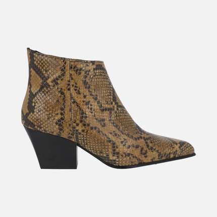 Botines cowboy en piel print serpiente Alpe Indiana piton camel
