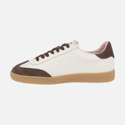 Nubia 01 sneakers in raw combined with chocolate brown