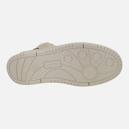 Botines de cordones en serraje beige con membrana Gore tex