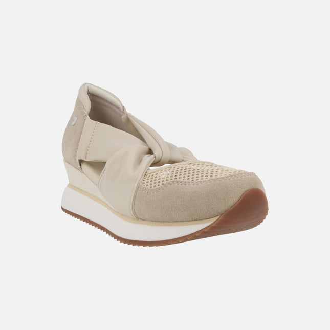Zapatillas abiertas TUHELJ en serraje y rejilla beige