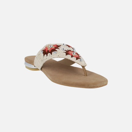 Sandalias Isiolo en tejido crochet con tachas