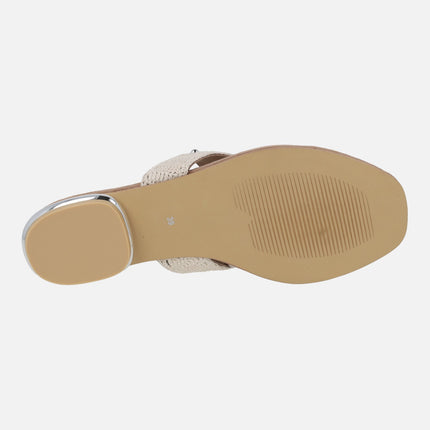 Sandalias Isiolo en tejido crochet con tachas