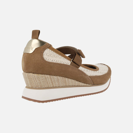 Zapatillas Lipa en serraje y crochet con cuña forrada