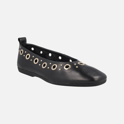 Bailarinas negras de piel con remaches