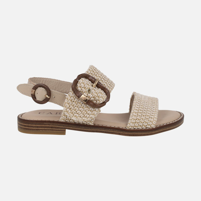 Flat sandals in beige raffia combination