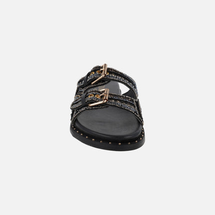Sandalias negras de hebillas con fantasía de abalorios y lentejuelas