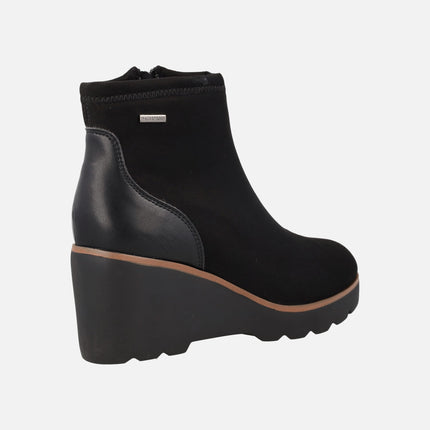 Botines para mujer en tejido waterproof con cuña ultraligera
