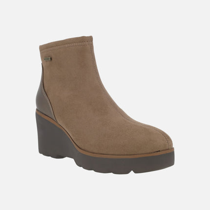 Botines para mujer en tejido waterproof con cuña ultraligera