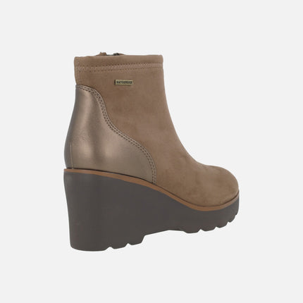 Botines para mujer en tejido waterproof con cuña ultraligera