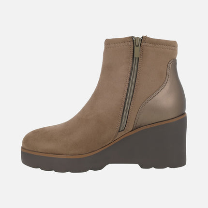 Botines para mujer en tejido waterproof con cuña ultraligera