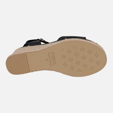 Sandalias Arenal en piel negra con cuña de yute
