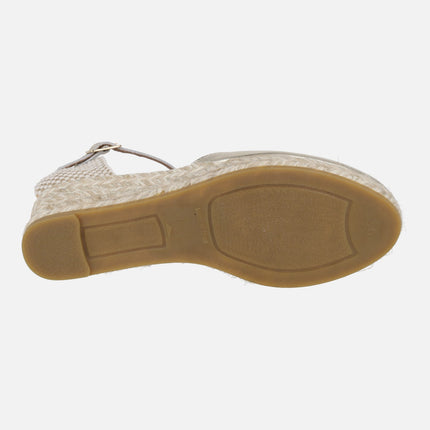 Espadrilles with medium wedge in golden leather with ankle bracelet