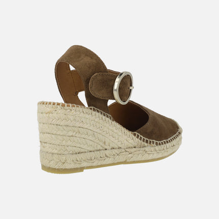 Zapatillas de esparto en ante marrón oscuro con hebilla circular