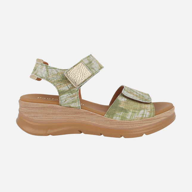 Sandalias de piel en combinado verde con cierre de velcro