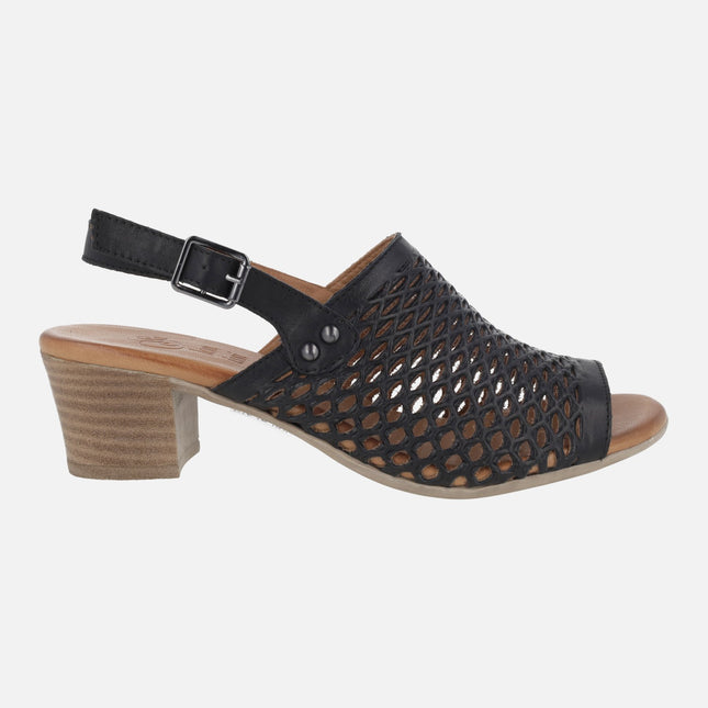 Sandalias de piel con troquelados y tacón medio Elda