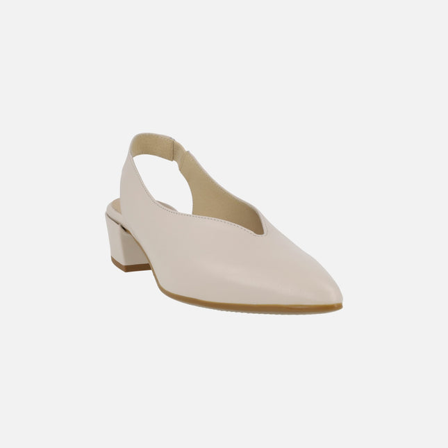 Zapatos corte salón Alba en piel con tacón bajo
