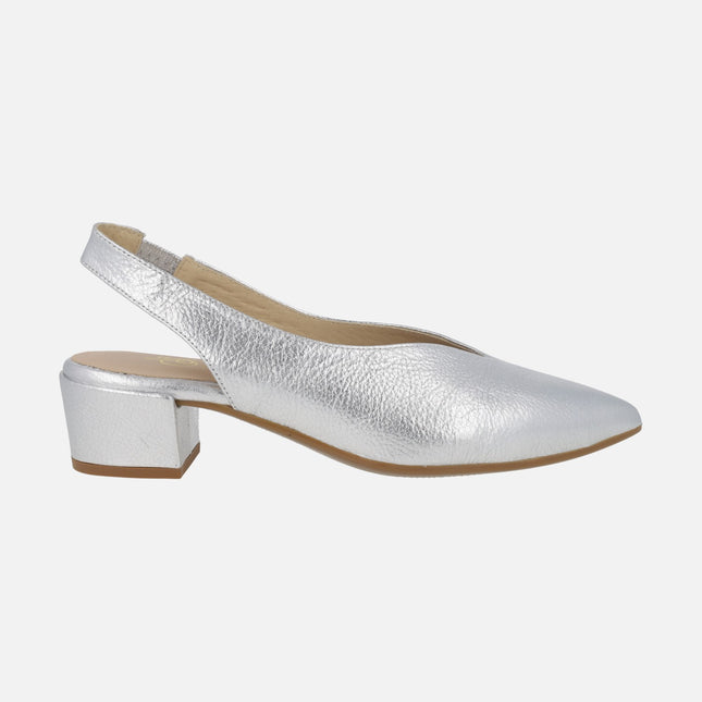 Zapatos corte salón Alba en piel con tacón bajo