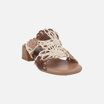 Natural Tulipan braided sandals