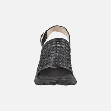 Sandals with wide raffia strap and heel strap with buckle