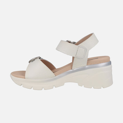 White leather sandals with buckle detail and medium wedge