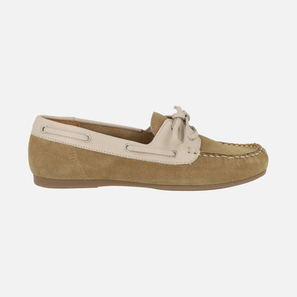Suede and leather boating shoes with lace closure