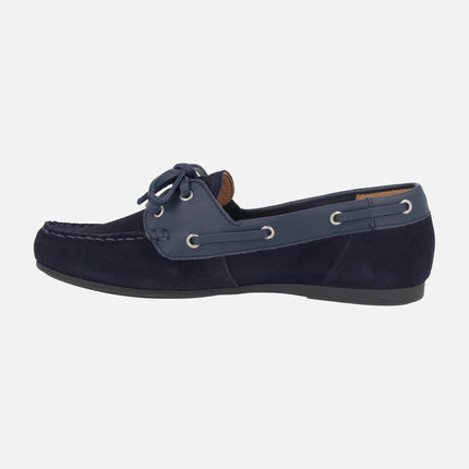 Suede and leather boating shoes with lace closure