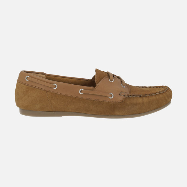 Zapatos náuticos de serraje y piel con cierre de cordones