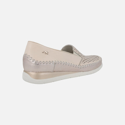 Mocasines confort Sella con picados en piel beige