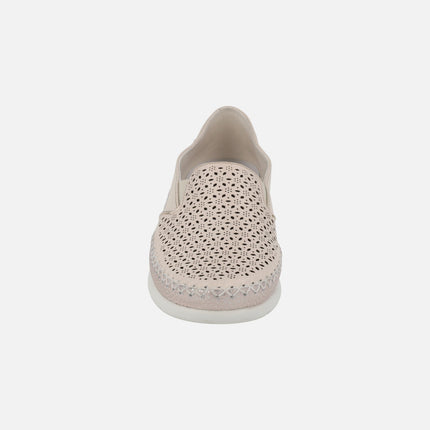 Mocasines confort Sella con picados en piel beige