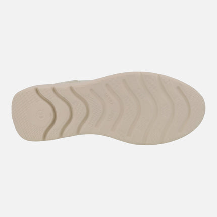 Zapatillas deportivas con cordones elásticos y sistema calza fácil