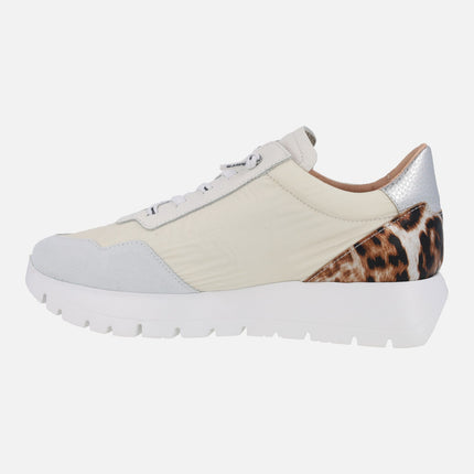 Zapatillas deportivas Odisei 00 con talón en animal print