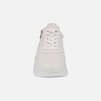 Zapatillas deportivas blancas de piel con cordones y cremallera