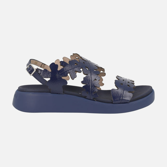 Sandalias en piel charol efecto flores Mar 51