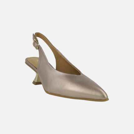 Salones destalonados Elba con tacón bajo