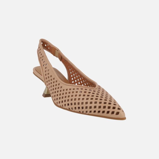 Zapatos de tacón corte salón de piel con picados Chelva