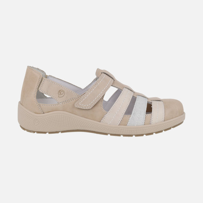 Zapatos confort semiabiertos con cierre de velcro en combinado natural