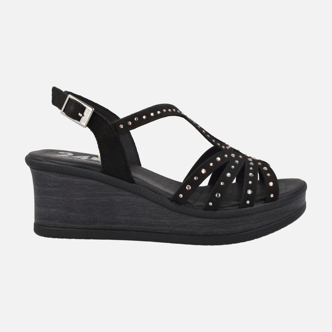 Sandalias de ante con plataforma y strass de colores
