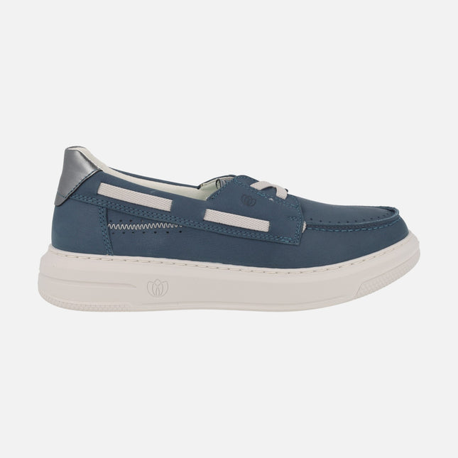 Boating shoes in nubuck leather with elastic bands
