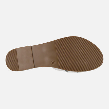 Flat leather sandals with intertwined straps