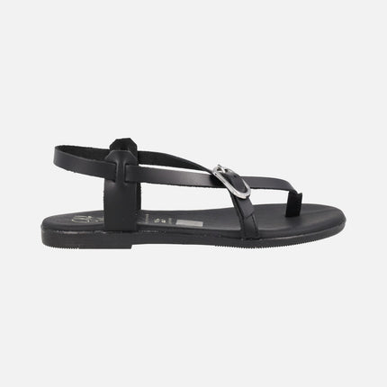 Sandalias de piel de tiras finas y hebilla