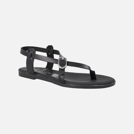 Sandalias de piel de tiras finas y hebilla