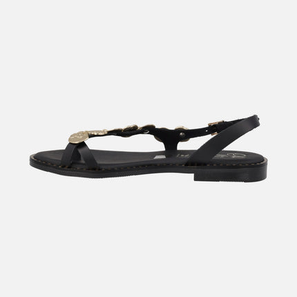 Sandalias planas de piel con detalle de monedas doradas