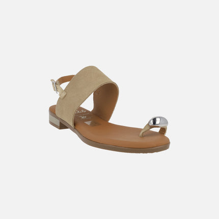 Beige suede sandals with ring-effect toe piece