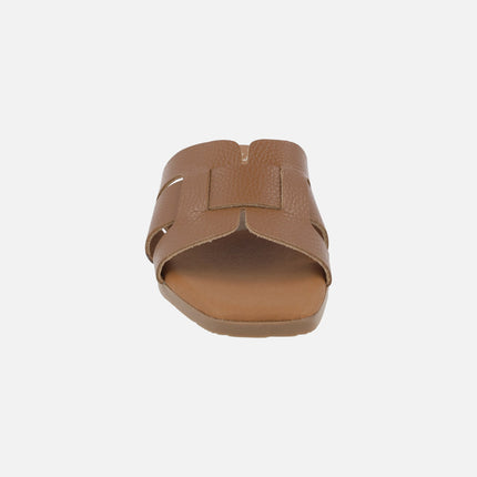 Sandalias de piel estilo mules con tacón bajo